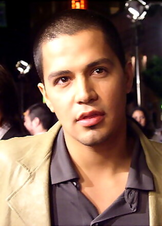 Jay Hernandez