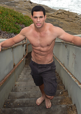 Josh shows his muscle body