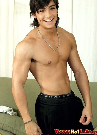 Hot Latino Twink solo