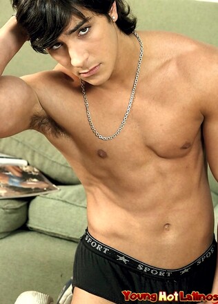 Hot Latino Twink solo