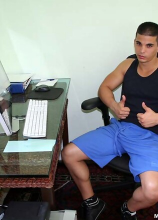 The Ride - Muscle Stud Picks Me Up and Gets Naked