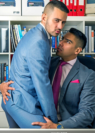 UNWRAPPED. Starring ROBBIE ROJO & SALVADOR MENDOZA